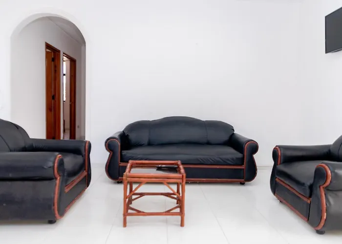 Apartahotel: Edificio Sandra