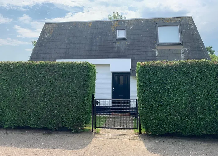 Haustierfreundliches Hotel: Park Schoneveld, Zeester 24