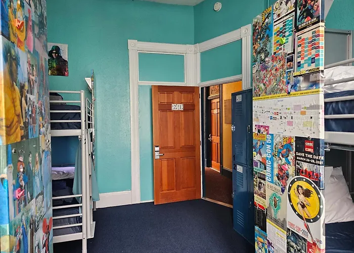 Gaslamp Hostel