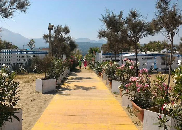 Campeggio Praia Mare Campofelice Di Roccella