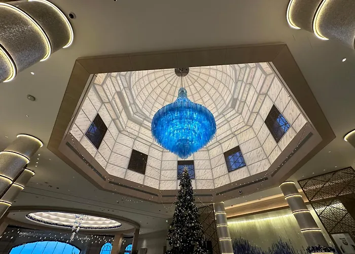 Fairmont Marina Abu Dhabi