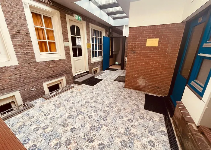 Budget Hostel Heart of Amsterdam