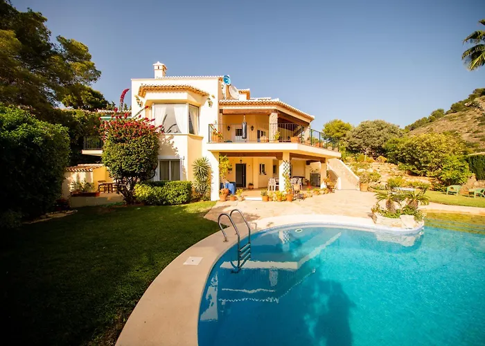 Perros hoteles Casa Eva