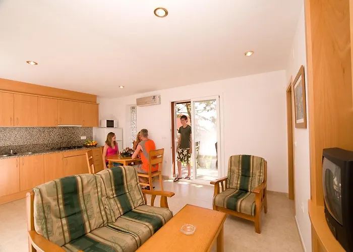 El Delfin Verde Glamping