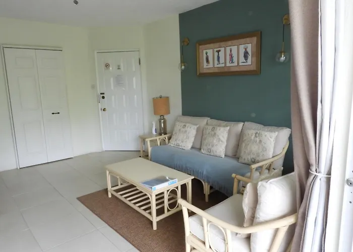 Golden View Apartment