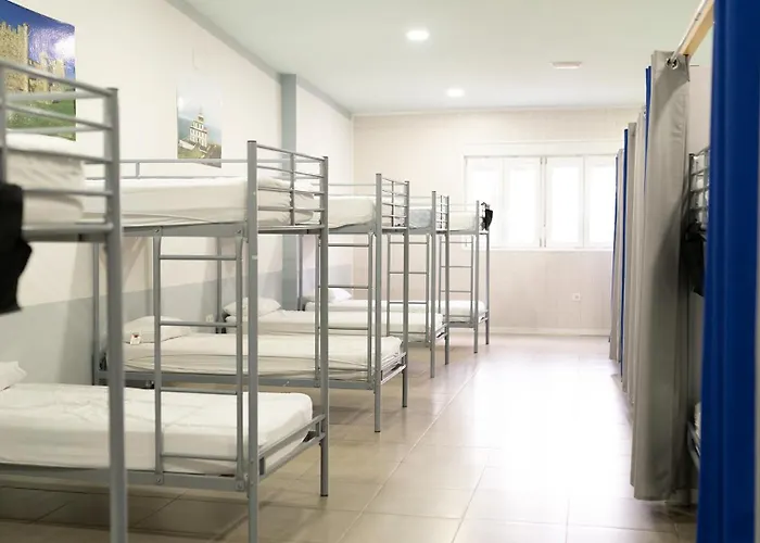 Albergue: Albergue Barullo - Cubículos - Literas - Habitaciones