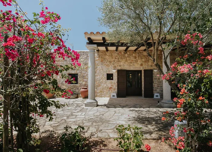 Villa & Guesthouse Paissa D'En Bernat