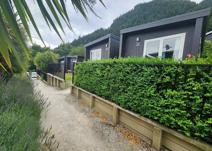 Pinewood Queenstown