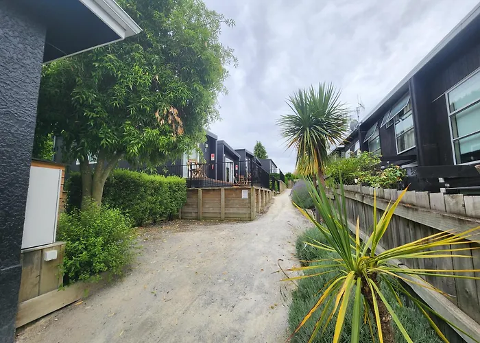 Pinewood Queenstown