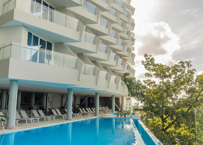 Family Hotel: Grand Sirenis San Andres