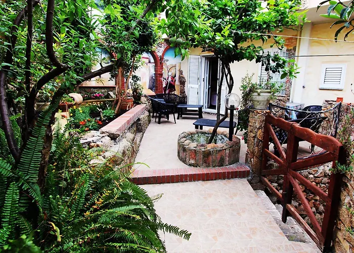 Hotel sulla spiaggia: B&B Sa Bèrtula