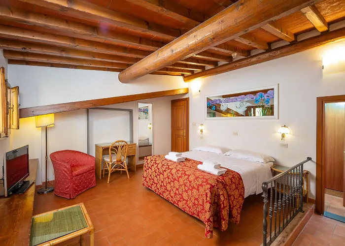Hotel City