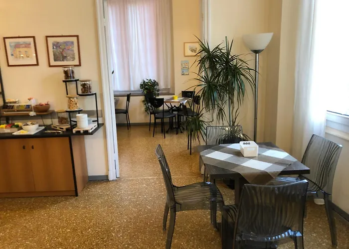 Albergo economico: Hotel Cairoli