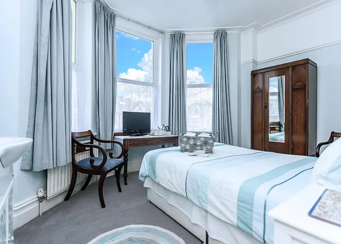 Guest house: The Ravensbourne Hotel