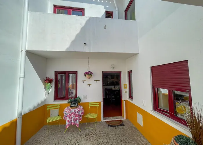 Apartamento: Evora City Break Apartment With Patio In The Historic Centre