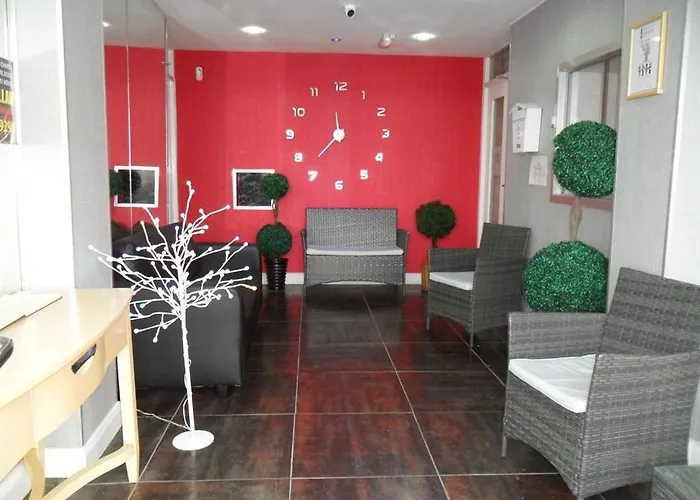 Pet Friendly hotel: Anzy Panzy Hotel