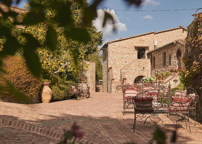 Hotel familiare: Il Borgo di Vescine