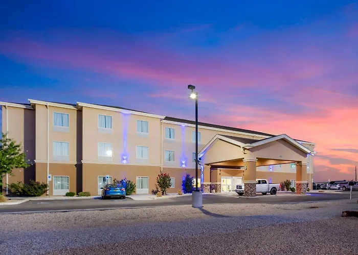 Beach hotel: Quality Inn & Suites Carlsbad Caverns Area