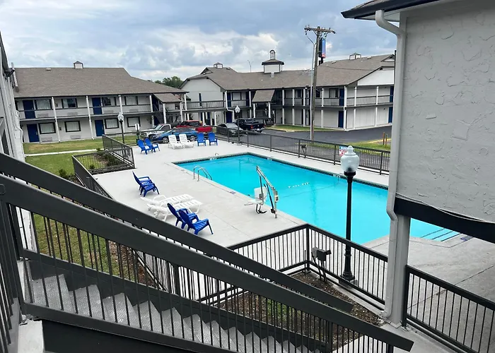 World Casino hotels Studio 6 Tulsa Ok Central
