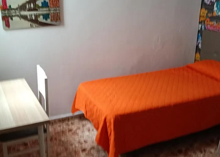 Casa de huéspedes: Alcaravaneras Hostel