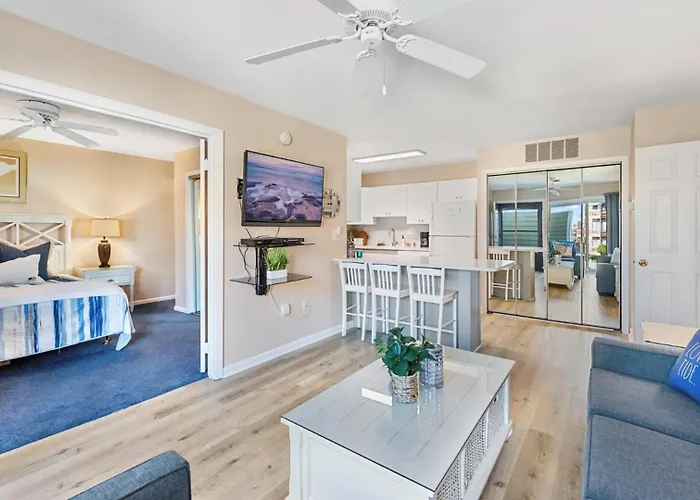 Beach Hotels Lighthouse Point s