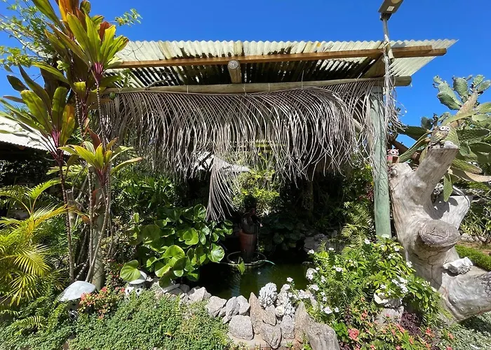 La Digue Holiday Villa