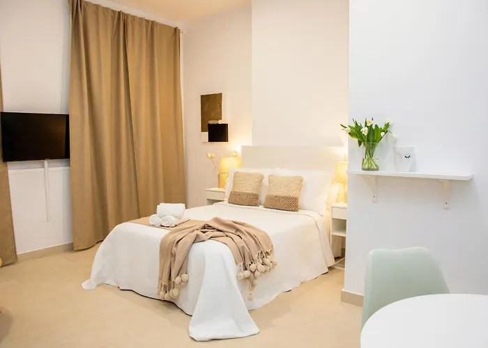 Apartamentos La Tahona Cádiz Centro