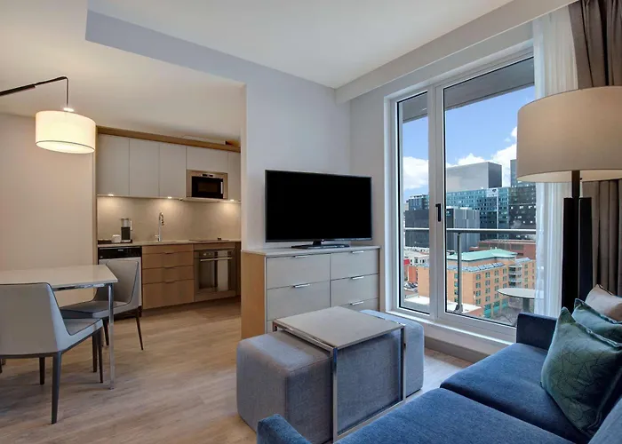Hôtel 3 étoiles: Homewood Suites By Hilton Montreal Downtown