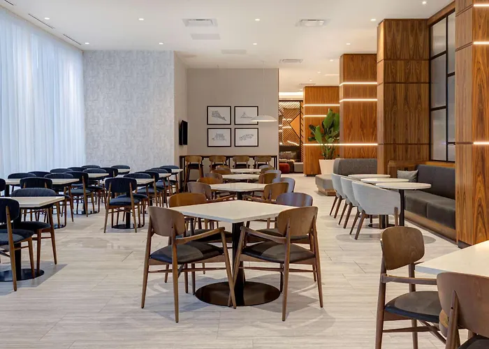 Hôtel 3 étoiles: Homewood Suites By Hilton Montreal Downtown