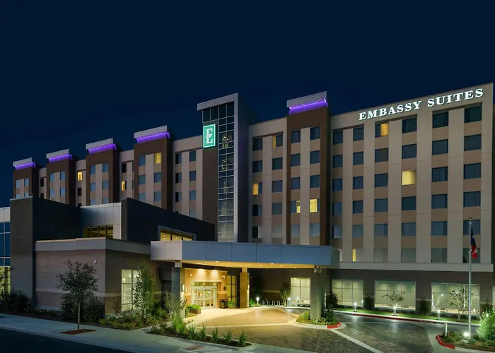 Embassy Suites By Hilton College Station
