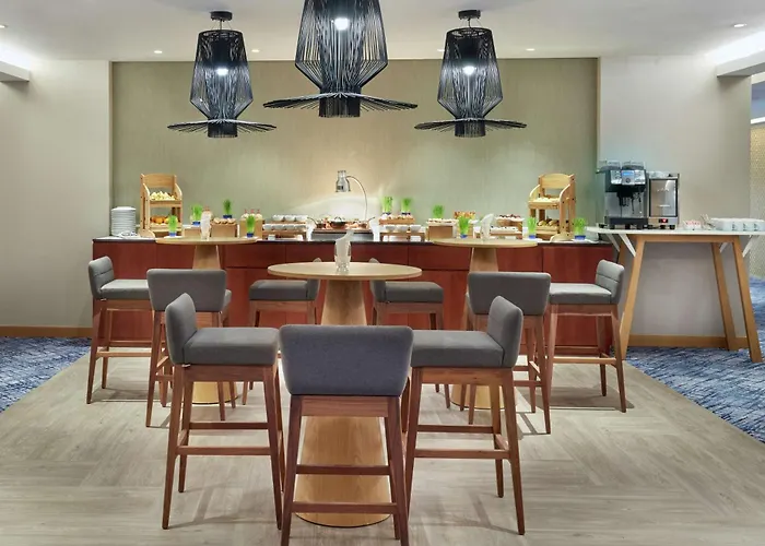 Hilton Garden Inn Muscat Al Khuwair