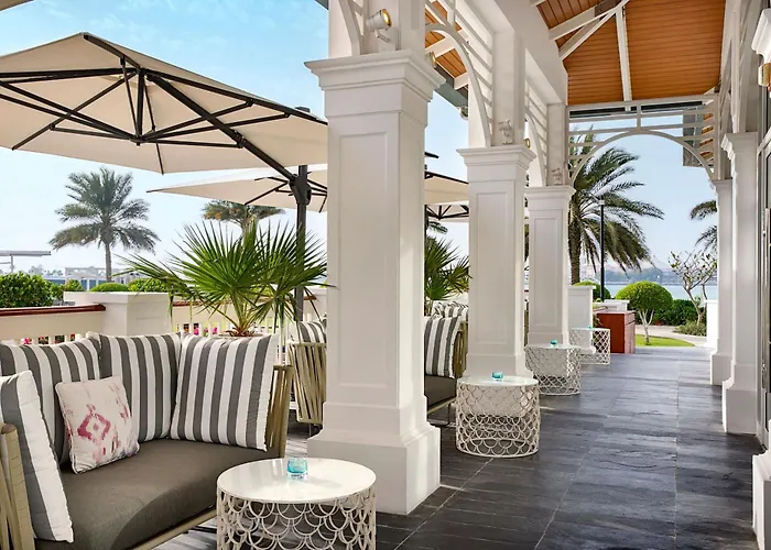 Hotel boutique: The St. Regis Abu Dhabi