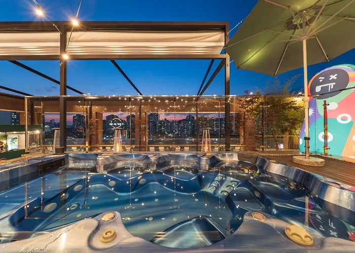 Beach hotel: Park Marine Hotel