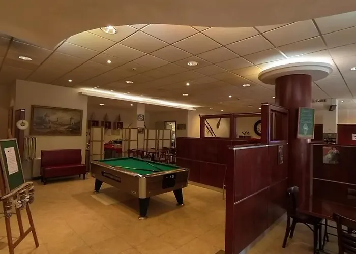 Hotel Cubil Pas De La Casa