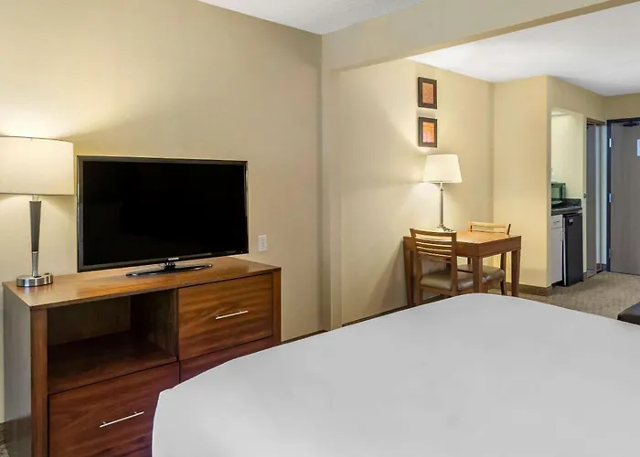 Beach hotel: Comfort Inn & Suites Bothell - Seattle North