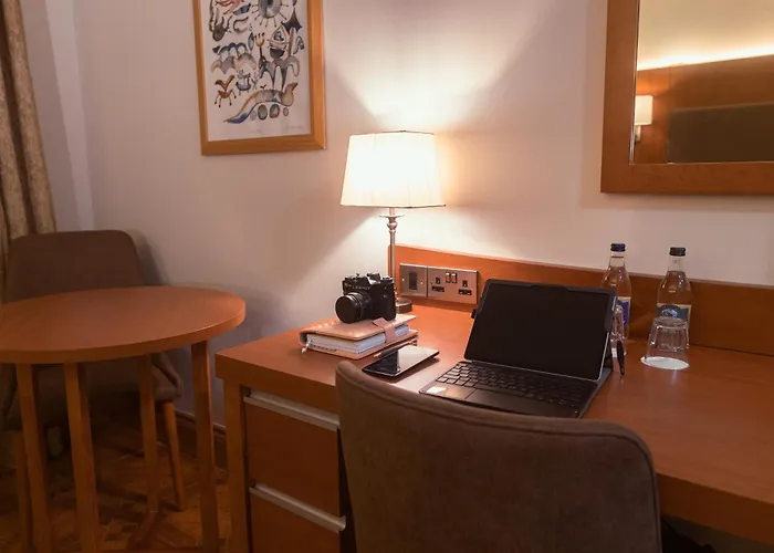 Hotel familiare: Uppercross House Hotel