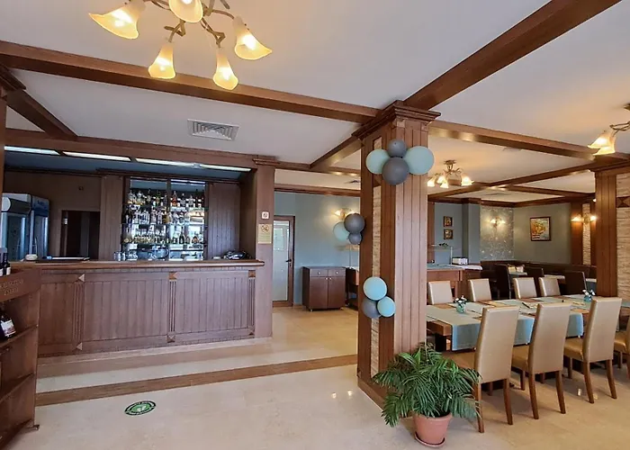 Hotel with view: Relax Holiday Complex & Spa