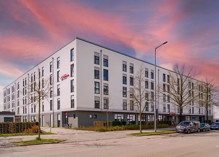 Ramada Encore By Wyndham Messe