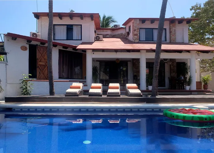 Family Friendly Hotels Casa Bonita (Adults Only)