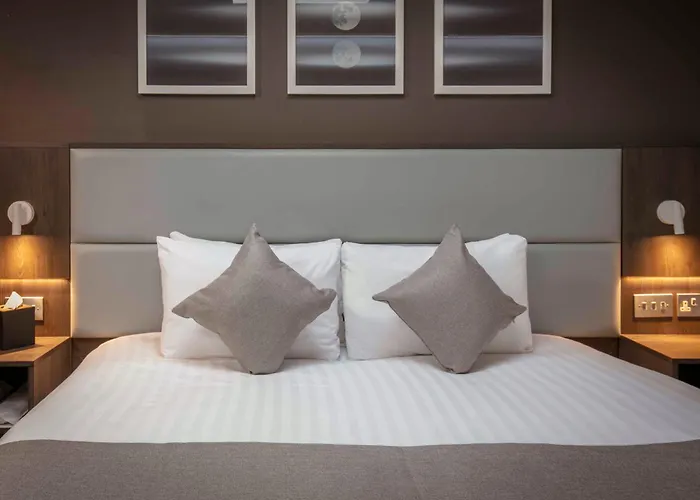 4 star hotel: Best Western Plus Vauxhall Hotel