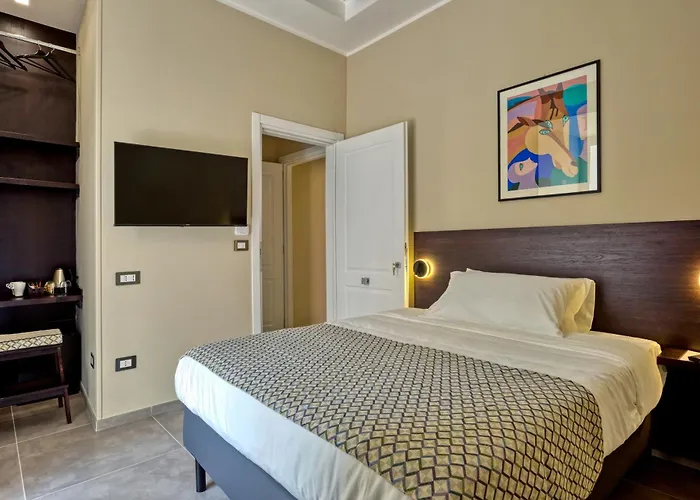Palm Suites