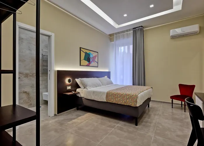 Palm Suites