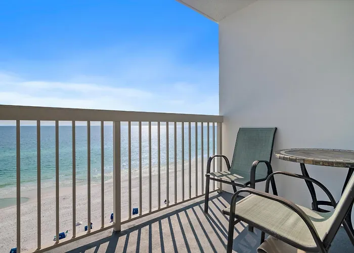 Family Hotel: Pelican Beach Resort - Destin Condo Getaways By Cls
