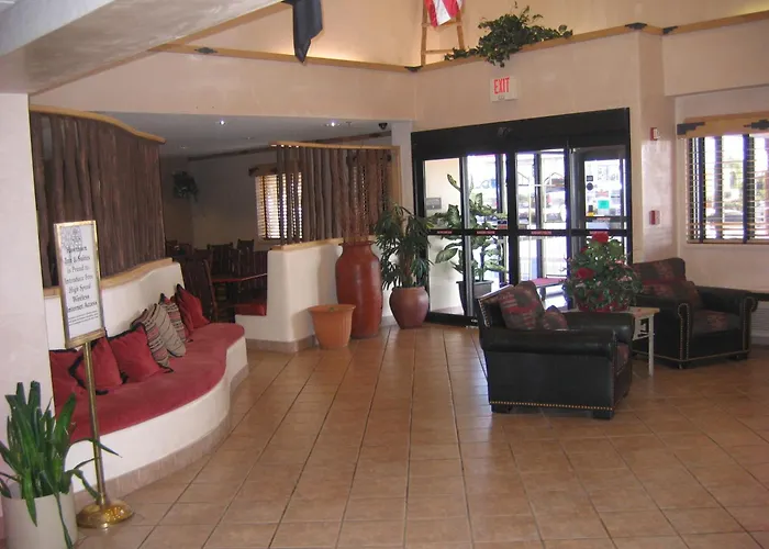 Pet Friendly hotel: Hawthorn Suites By Wyndham Albuquerque