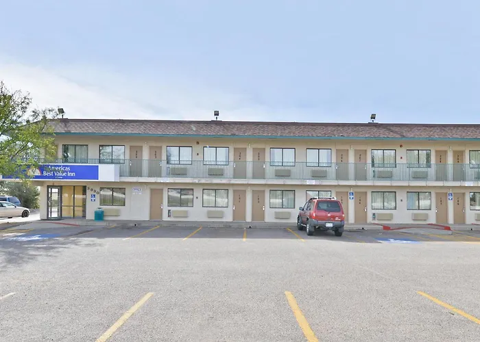 Americas Best Value Inn Airport/Grand Street