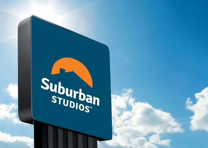 Motel: Suburban Studios