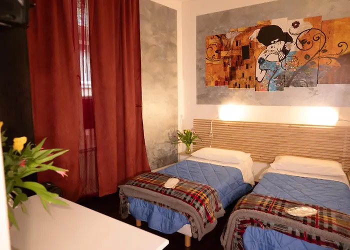 Like Romeo Suites