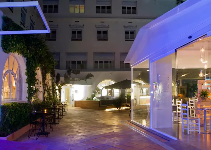 Hotel Ping Pong: Cesar