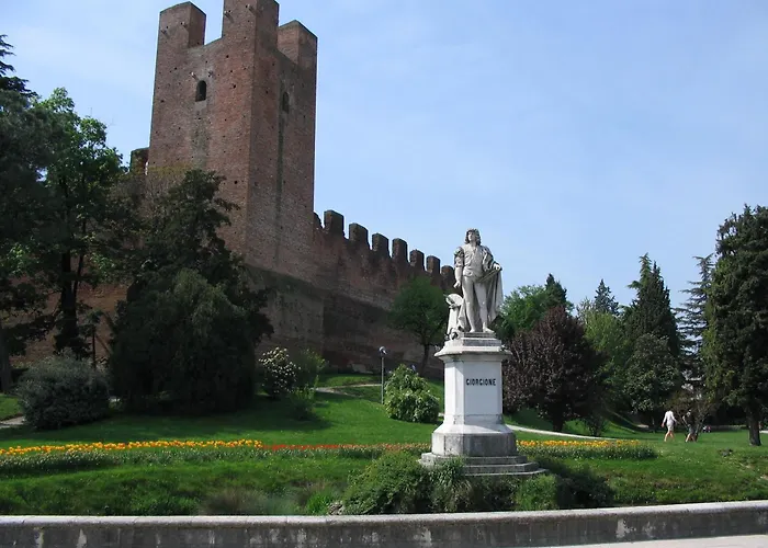 Hotel con golf: Albergo Grappolo D'oro