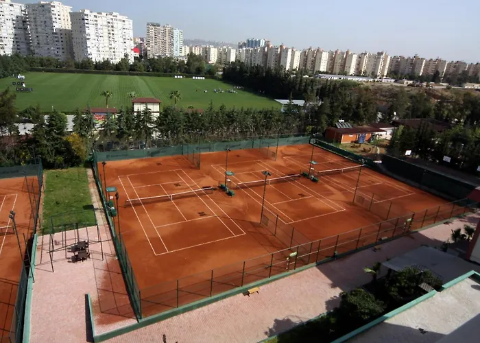 Сity center hotels Nashira City Resort